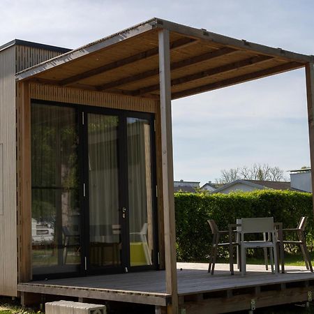Mobile Homes Direkt Am Strand Des Neusiedler Sees ポダースドルフ・アム・ゼー エクステリア 写真